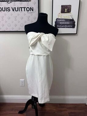 Strapless Bow-Front White Dress